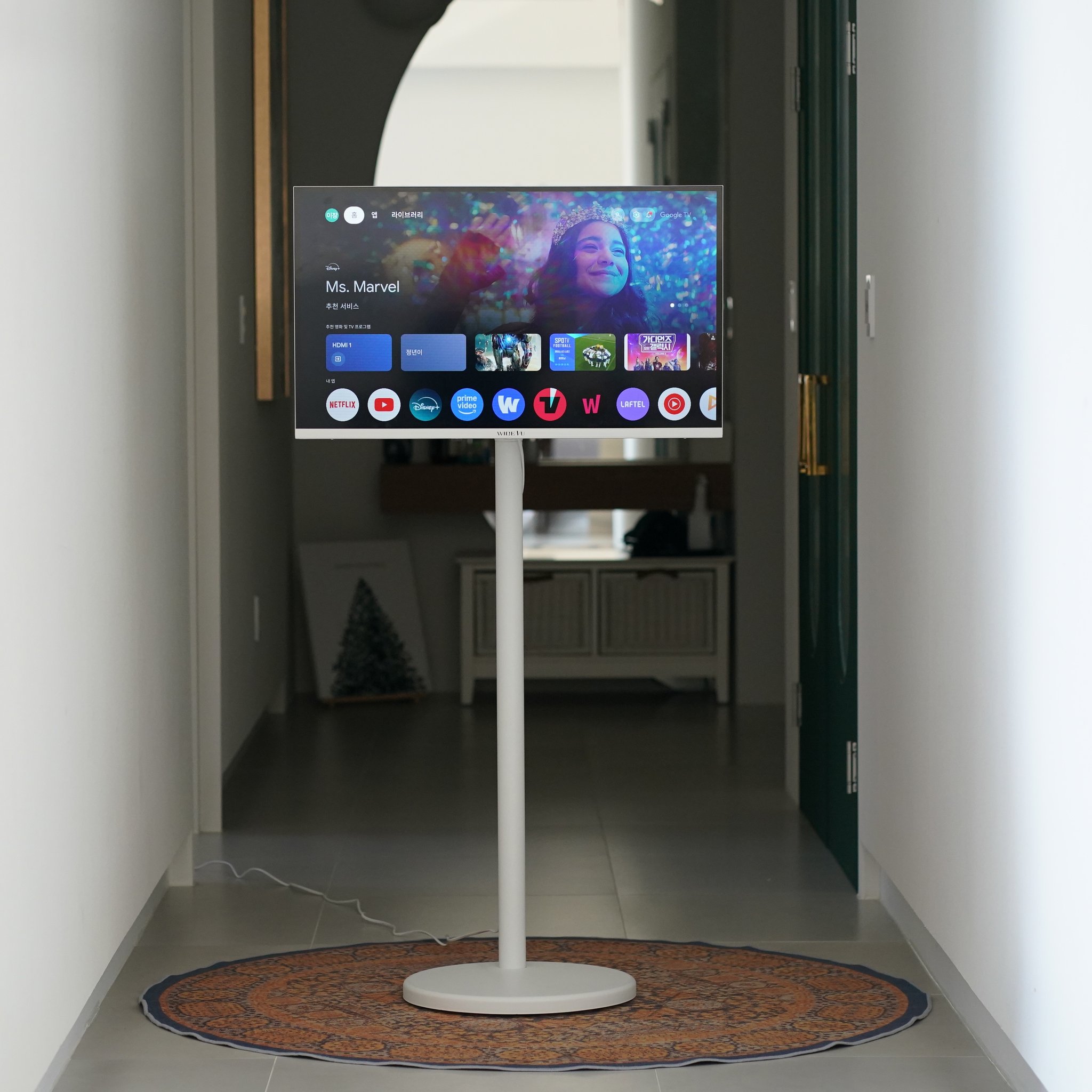 와이드무빙뷰 화이트에디션 삼탠바이미 셋트 QLED 81cm(32인치) FHD 스마트 이동식 TV 중소바이미 삼텐바이미 V1 상세 이미지 2